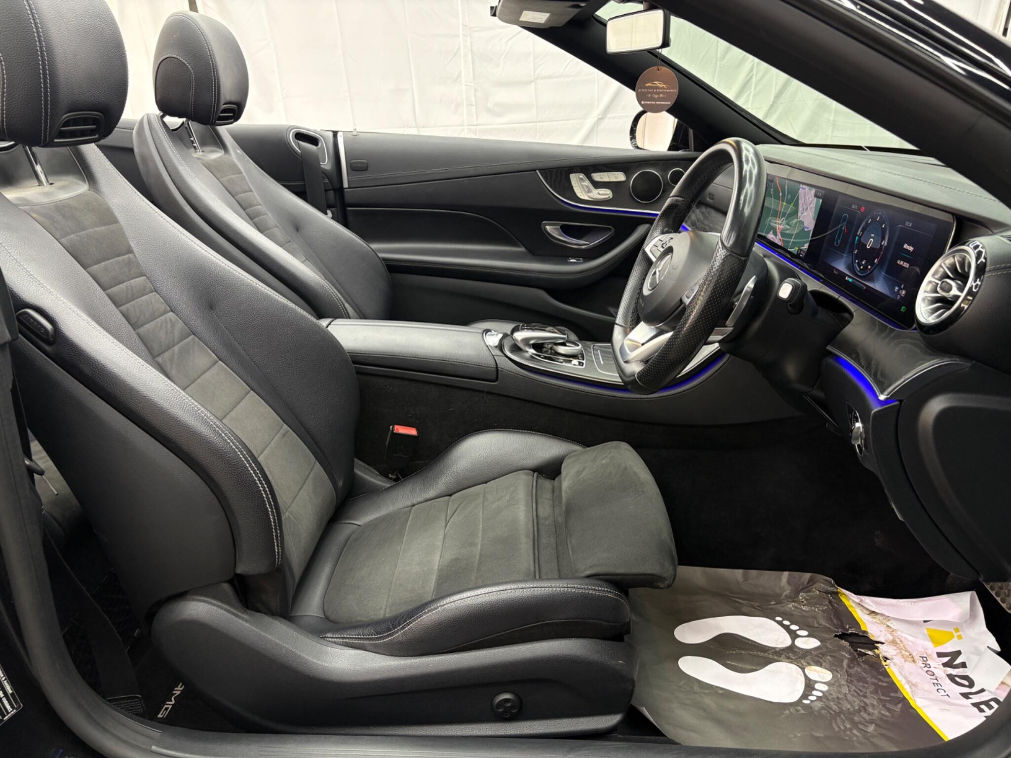 Mercedes-Benz E-Class view 21