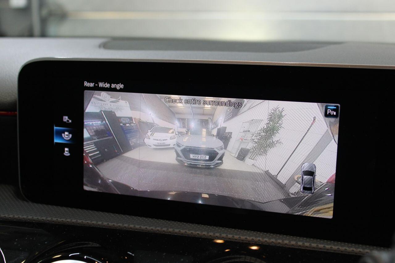 Mercedes-Benz A-Class view 19