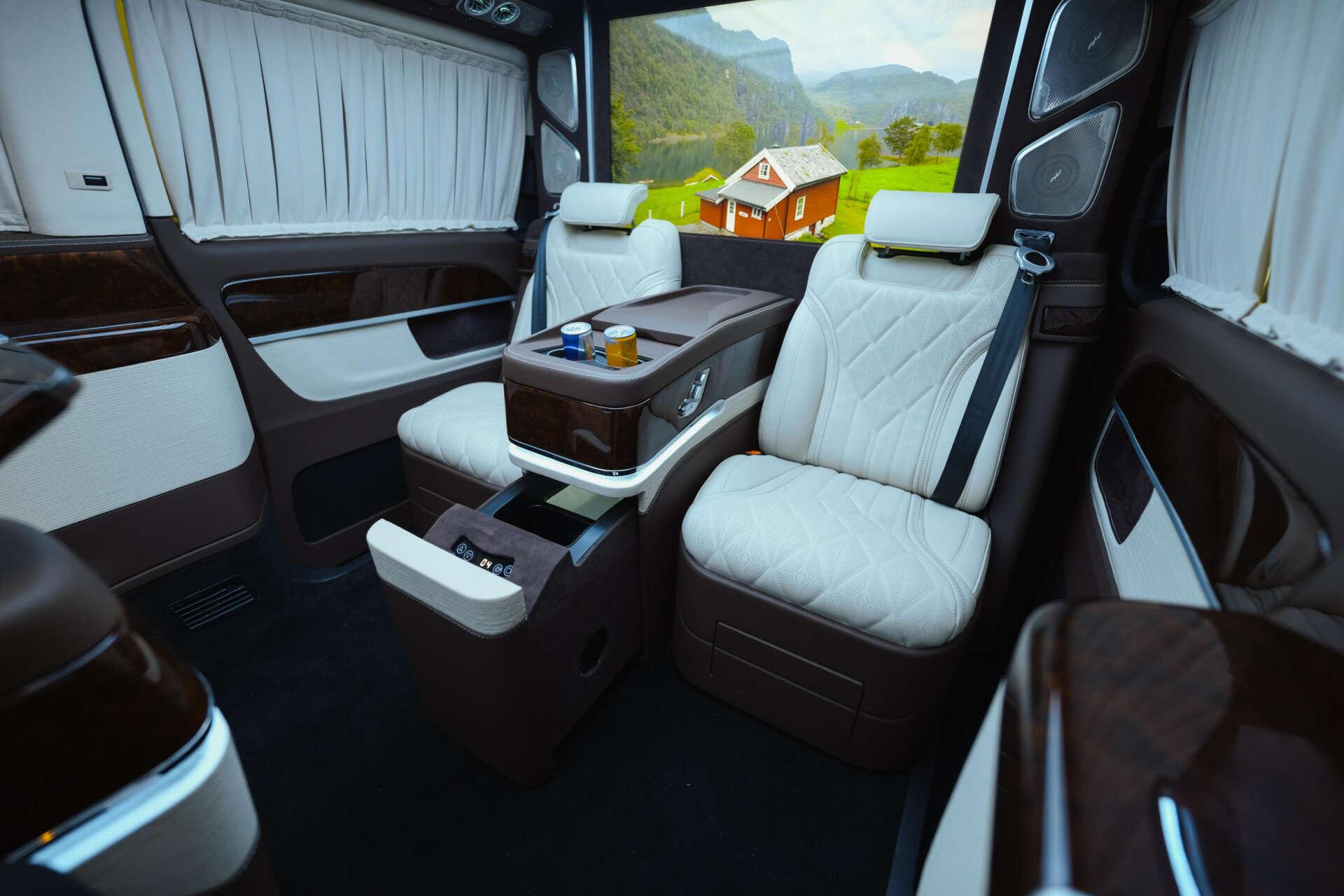 Mercedes-Benz V Class view 39