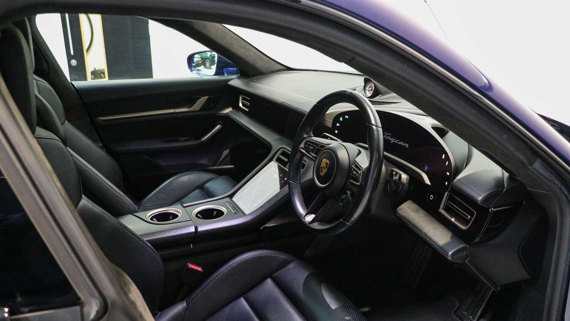 Porsche Taycan view 12