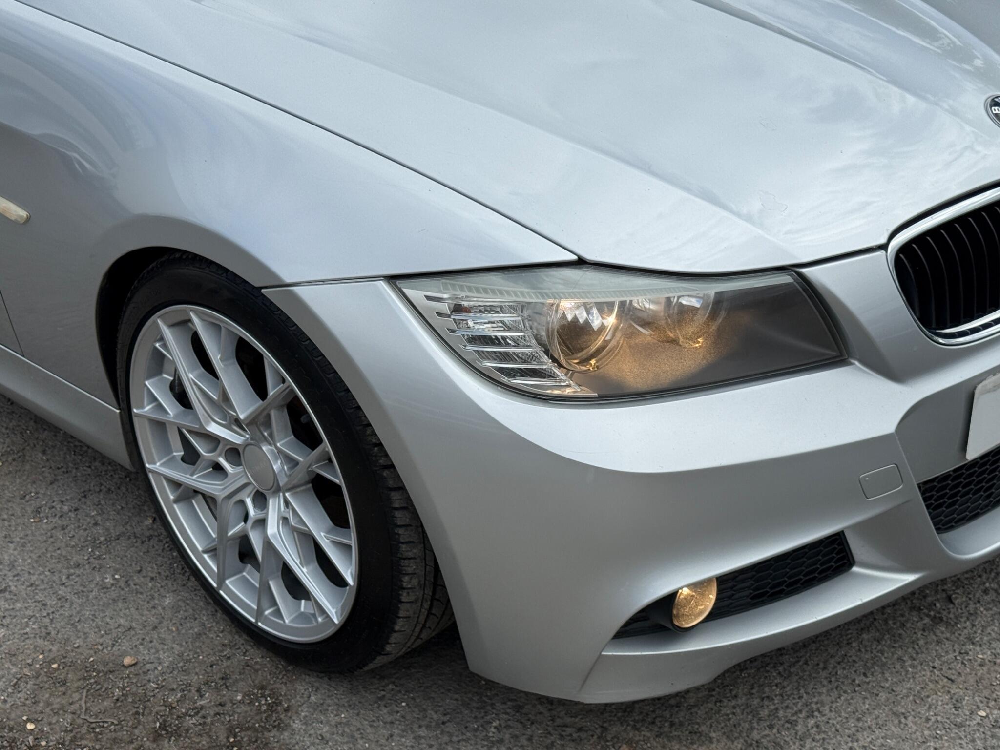 BMW 3 Series - Image 22