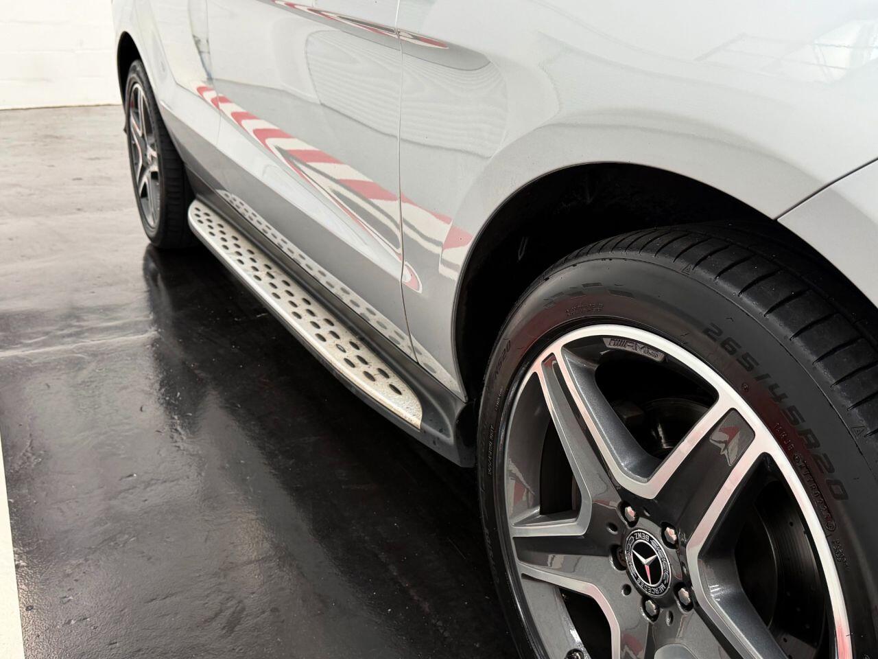 Mercedes-Benz Gle view 25