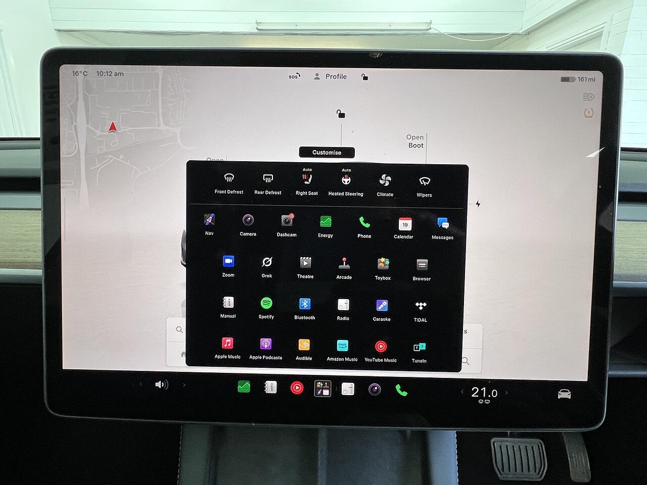 Tesla Model Y view 10