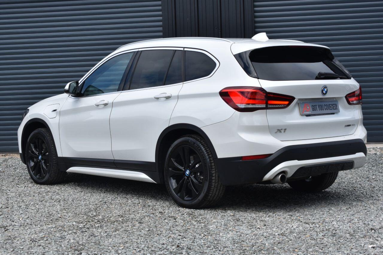 BMW X1 view 3