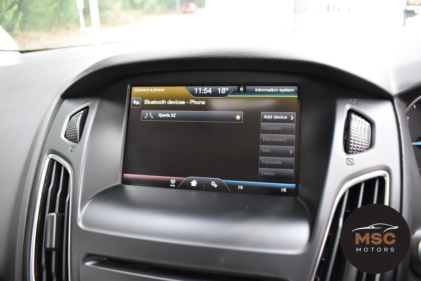 Ford Focus view 38