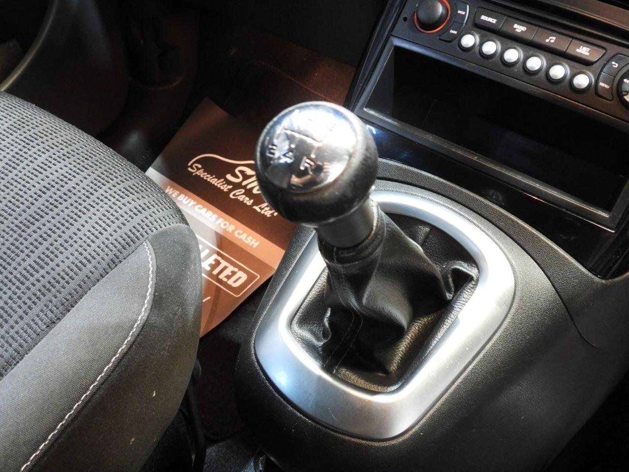 Citroen C3 Picasso view 28