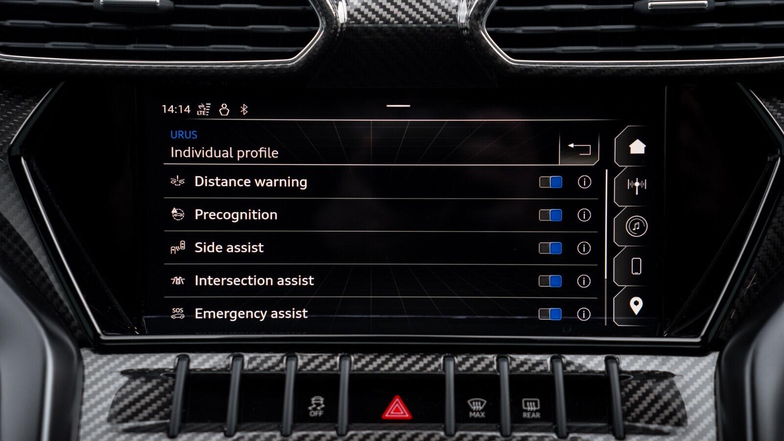 Lamborghini Urus view 21