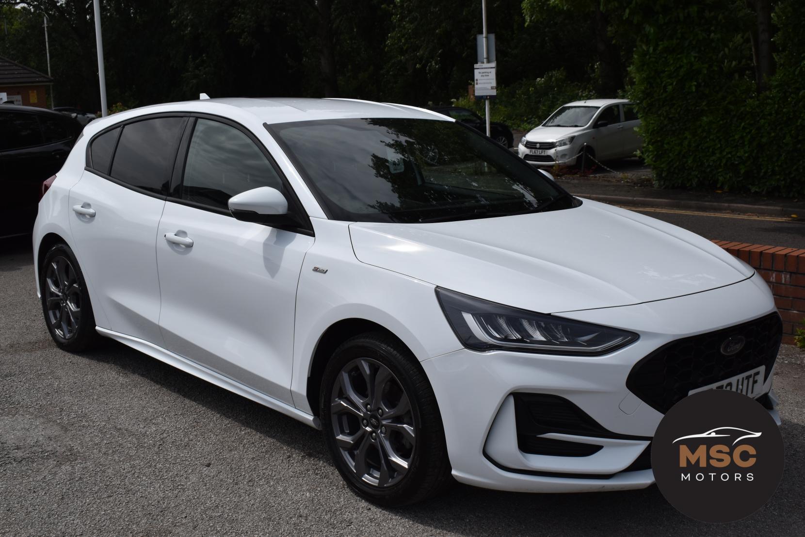 Ford Focus view 23