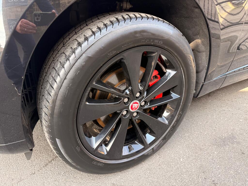 Jaguar F-Pace view 19