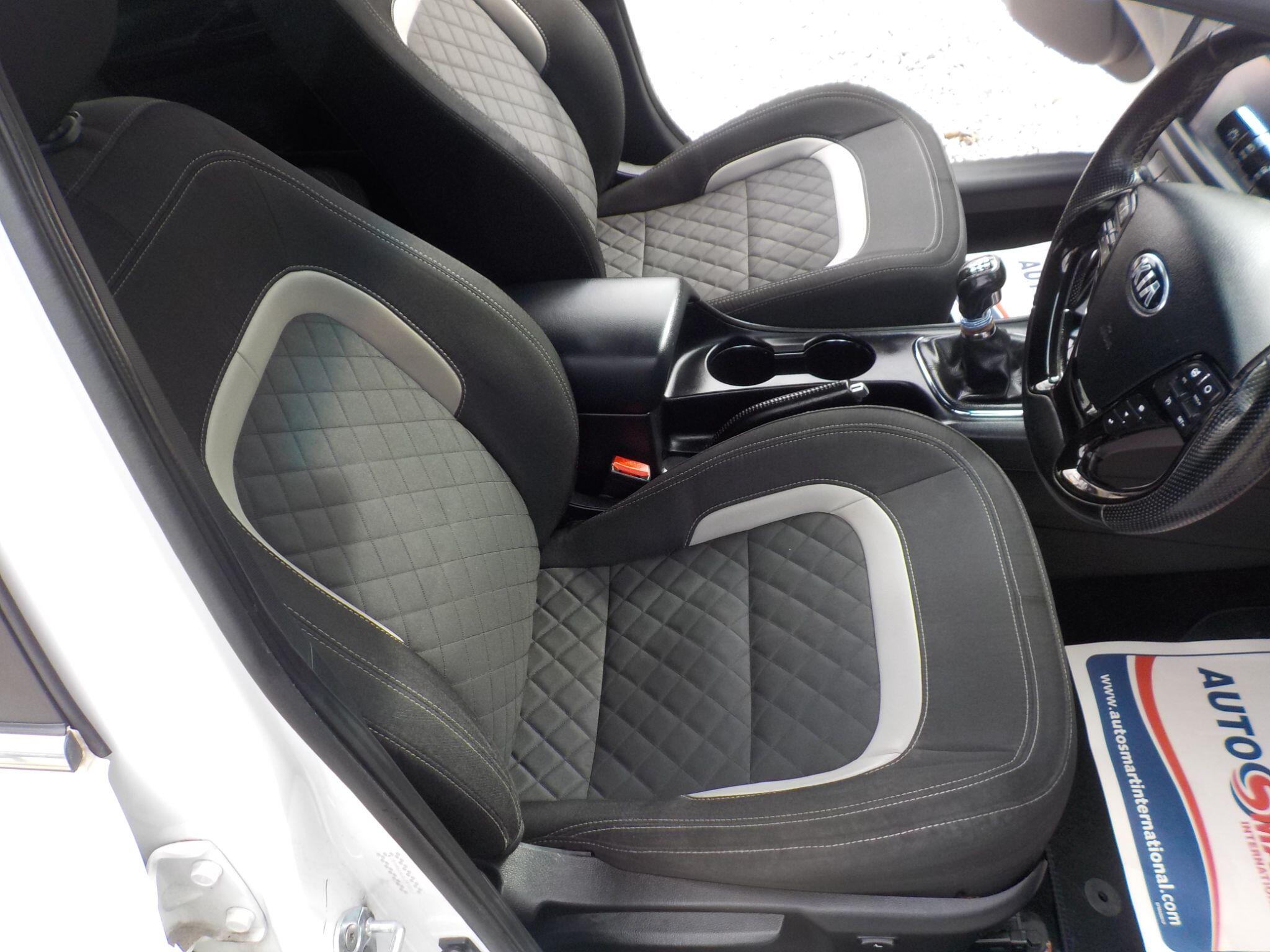 Kia Ceed 1.6 CRDi GT-Line Euro 6 (s/s) 5dr