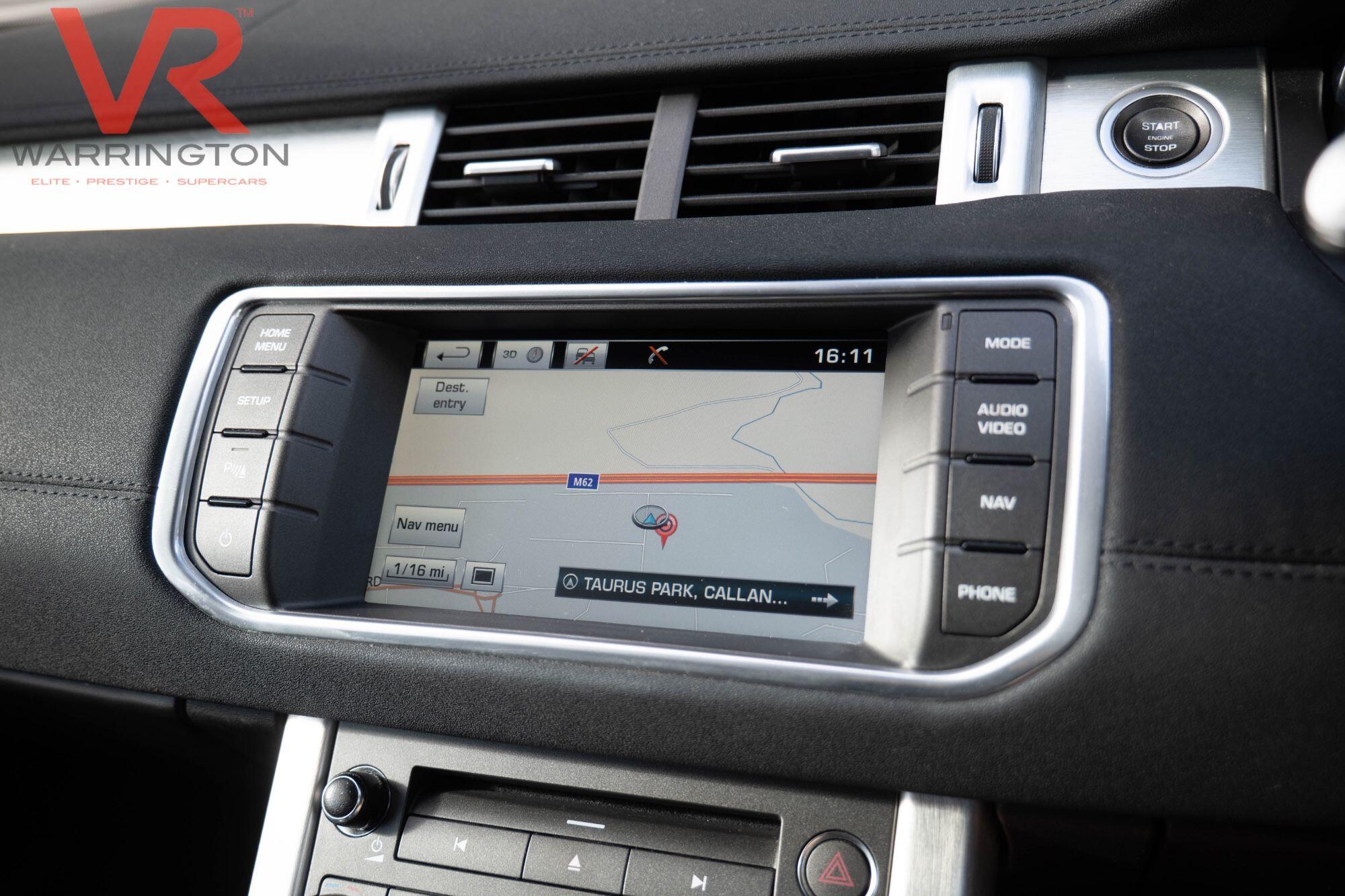 Land Rover Range Rover Evoque view 29