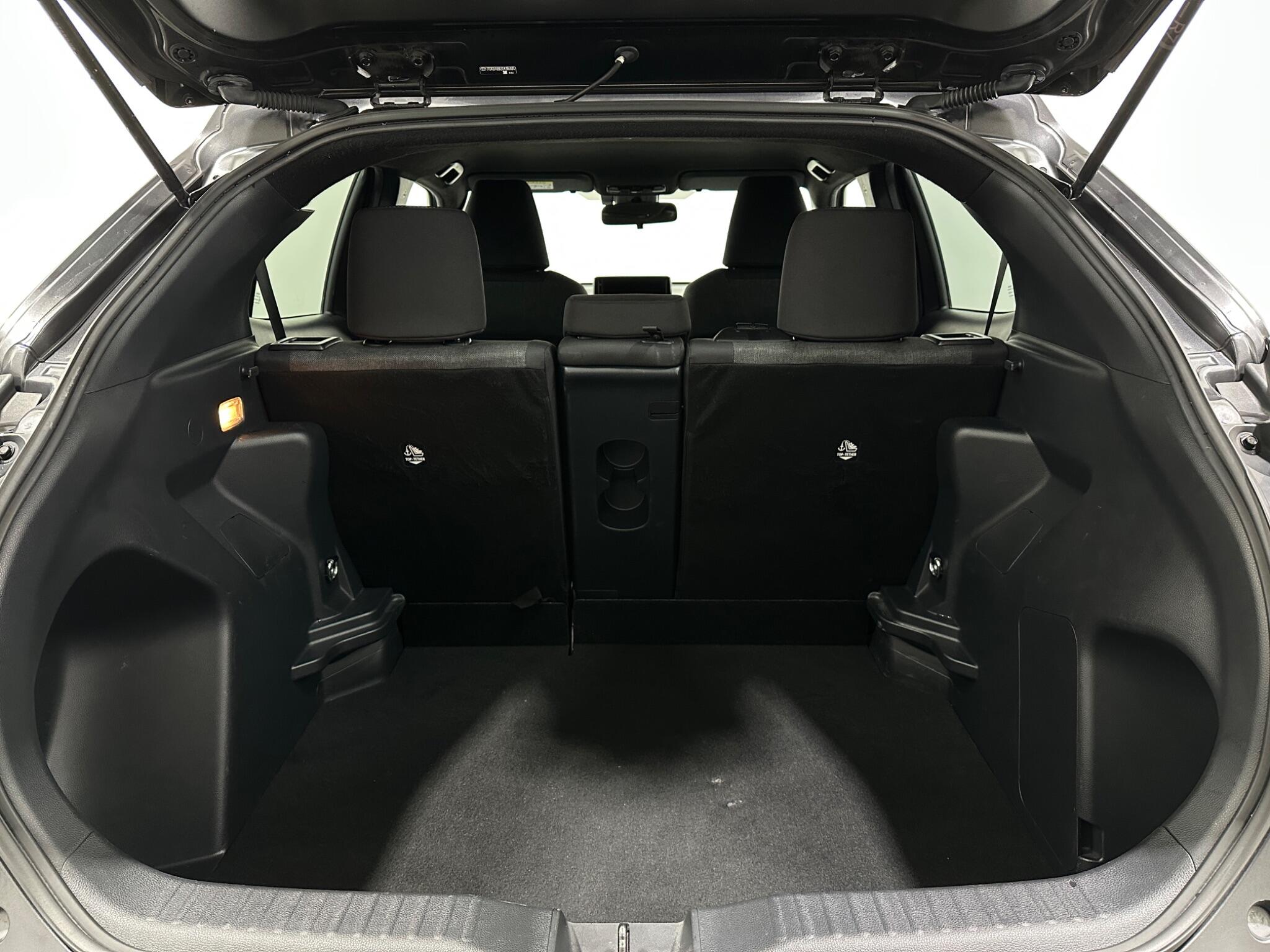 Toyota Yaris Cross view 45