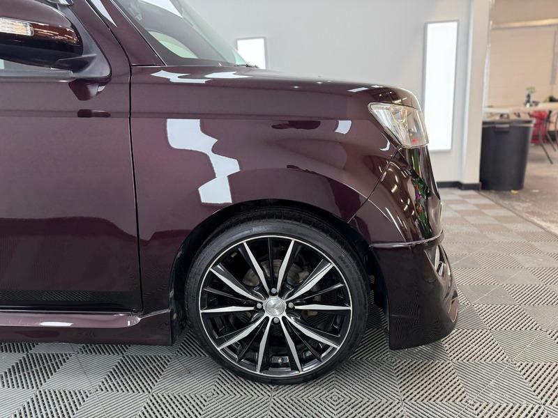 2012 Toyota BB image 8