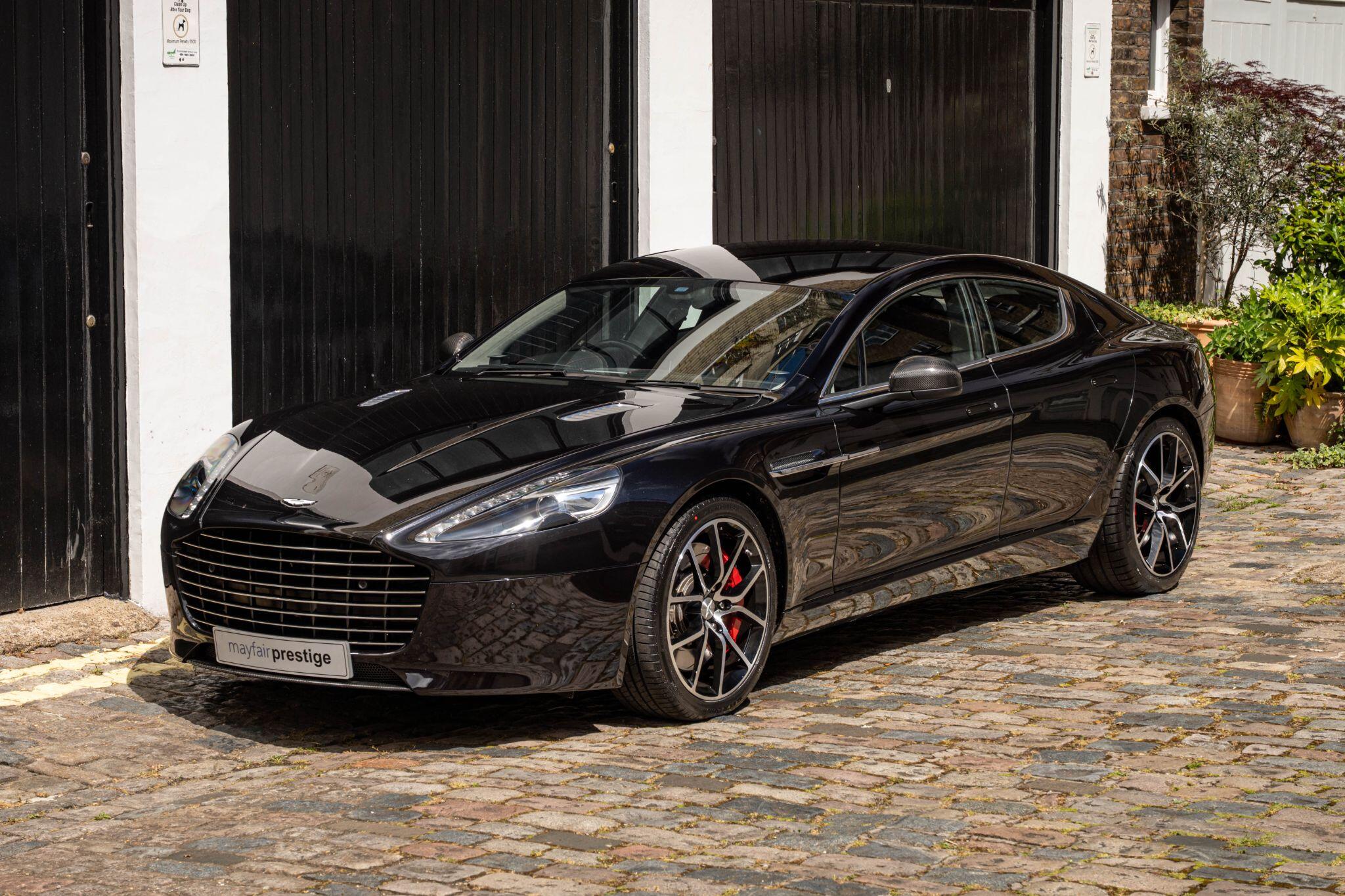 Aston Martin Rapide view 52