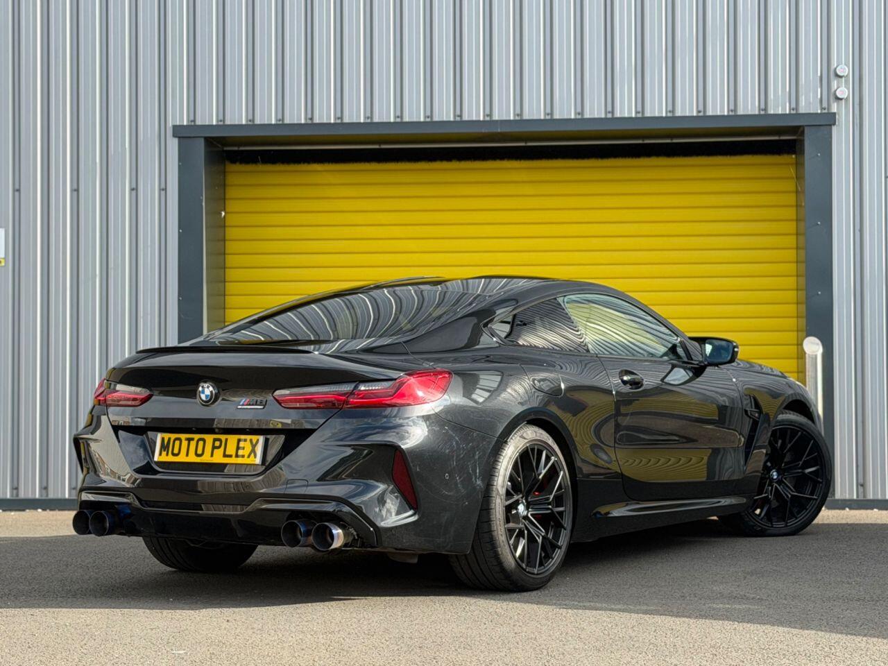BMW M8 view 7