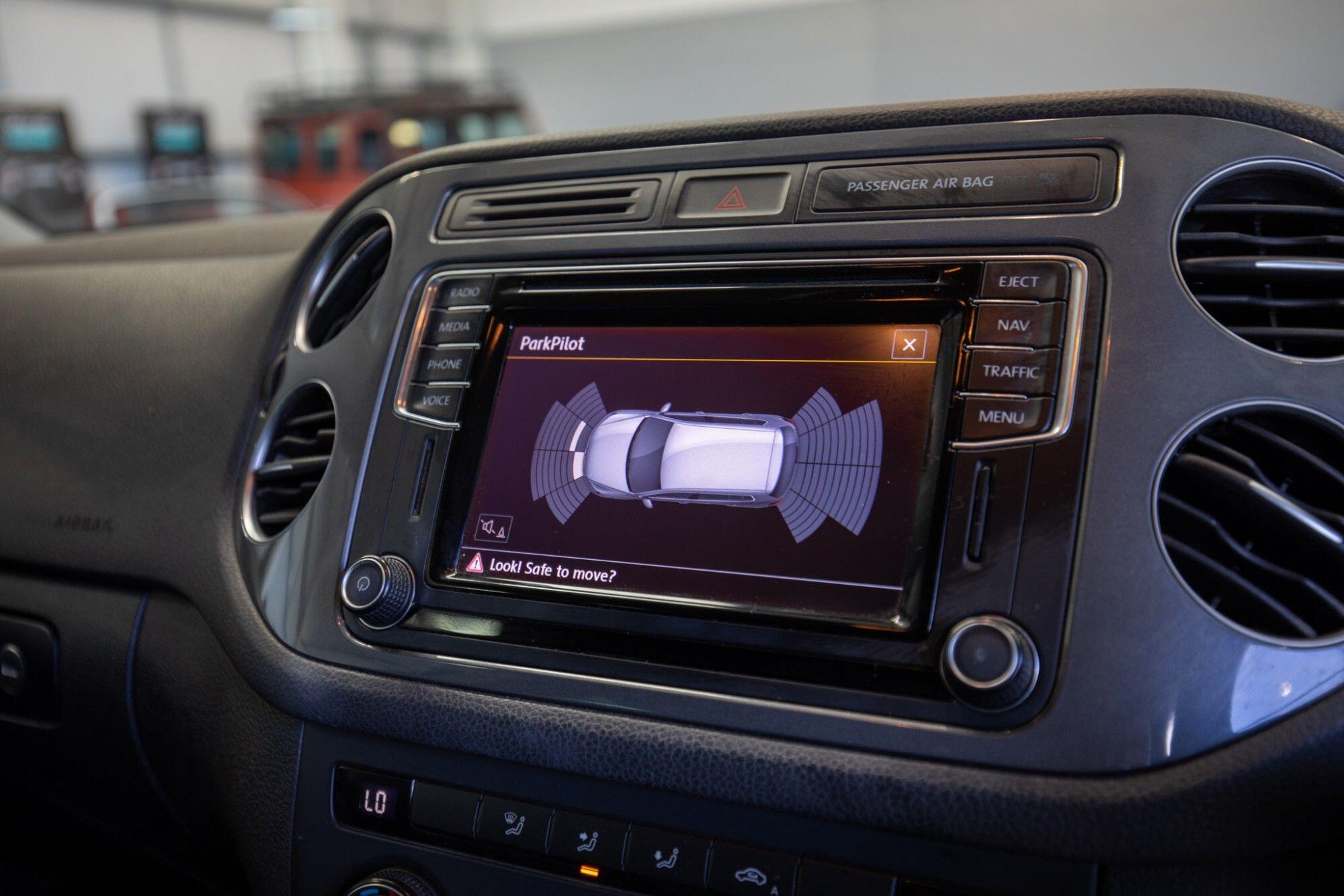 Volkswagen Tiguan view 22