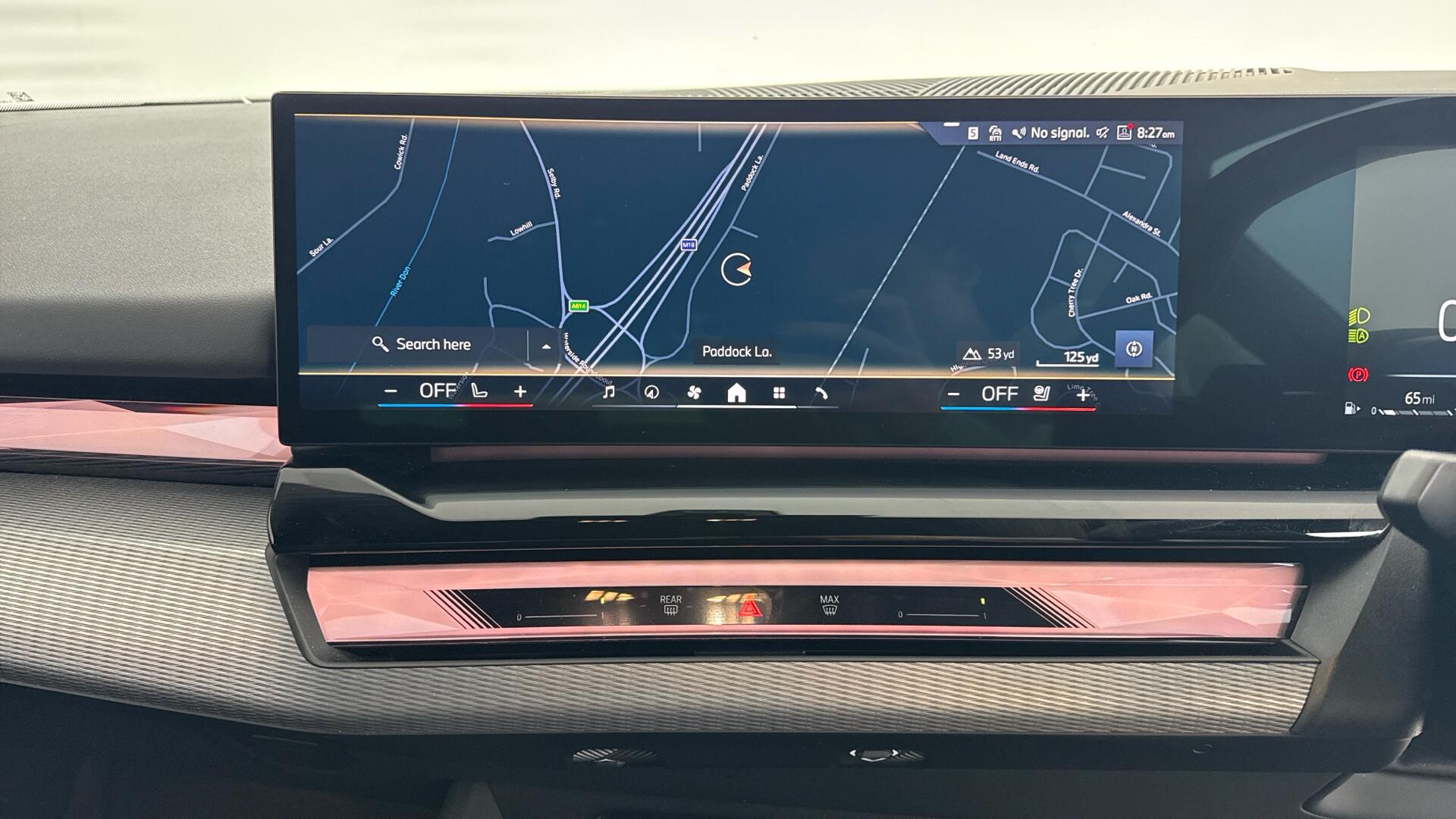 BMW 5 Series view 8