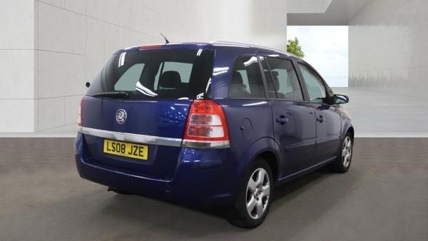 Vauxhall Zafira view 4