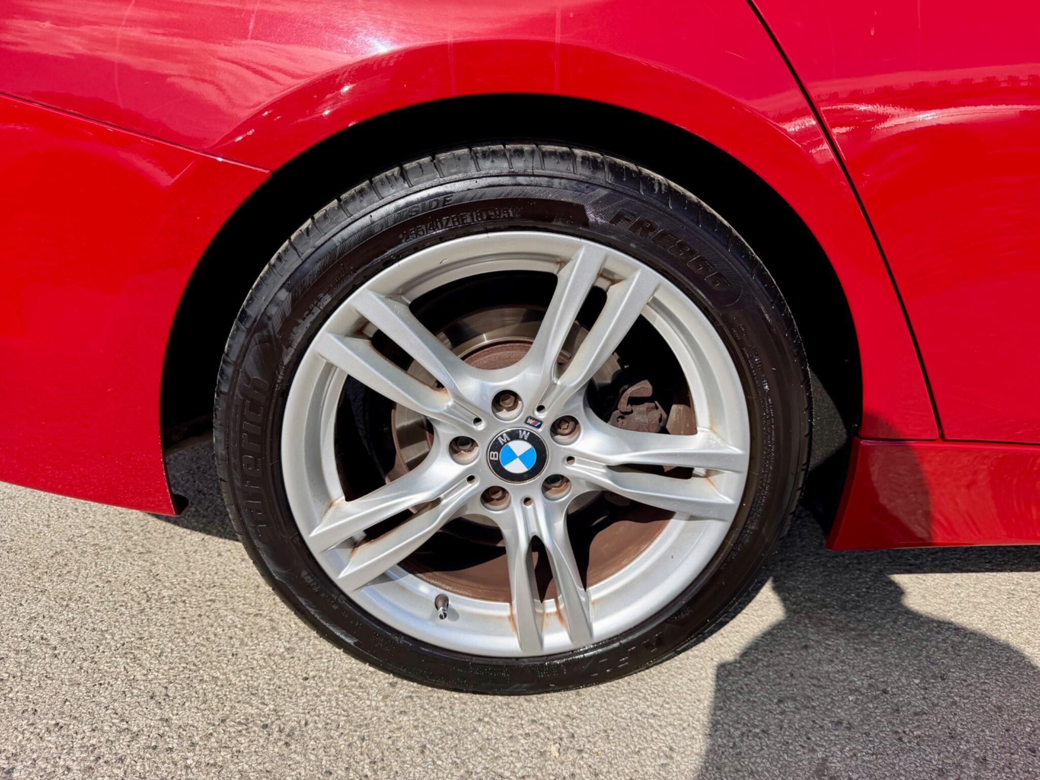 BMW 3 Series view 49