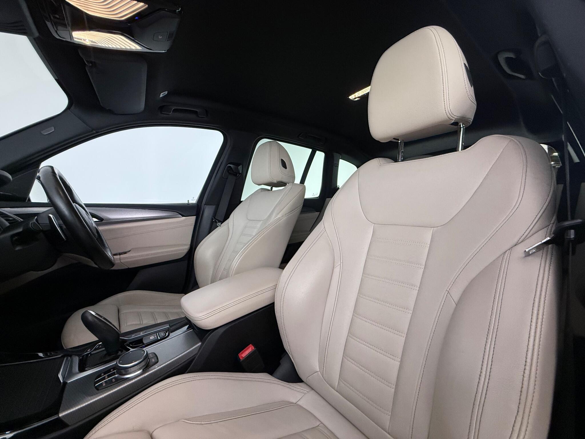 BMW X3 view 29