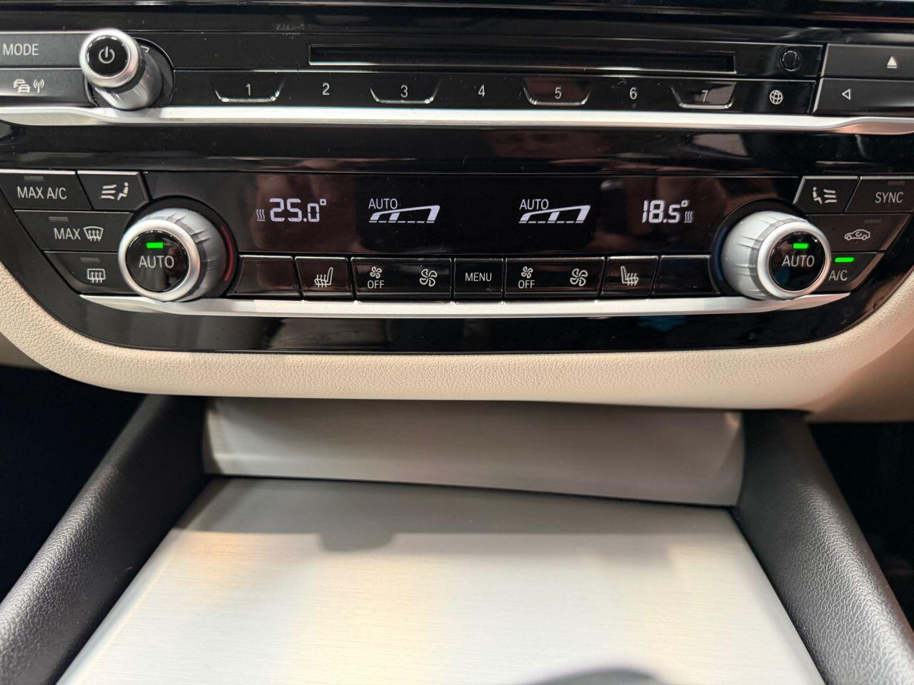 BMW 5 Series view 51