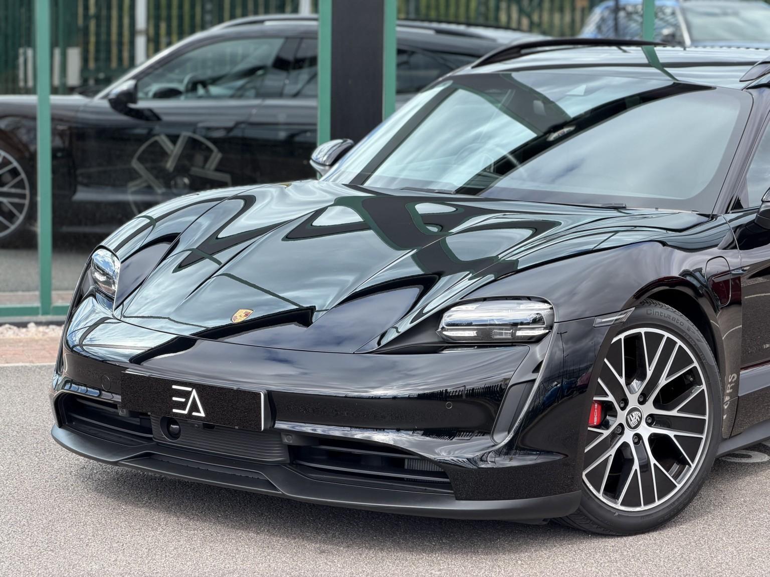 Porsche Taycan view 19