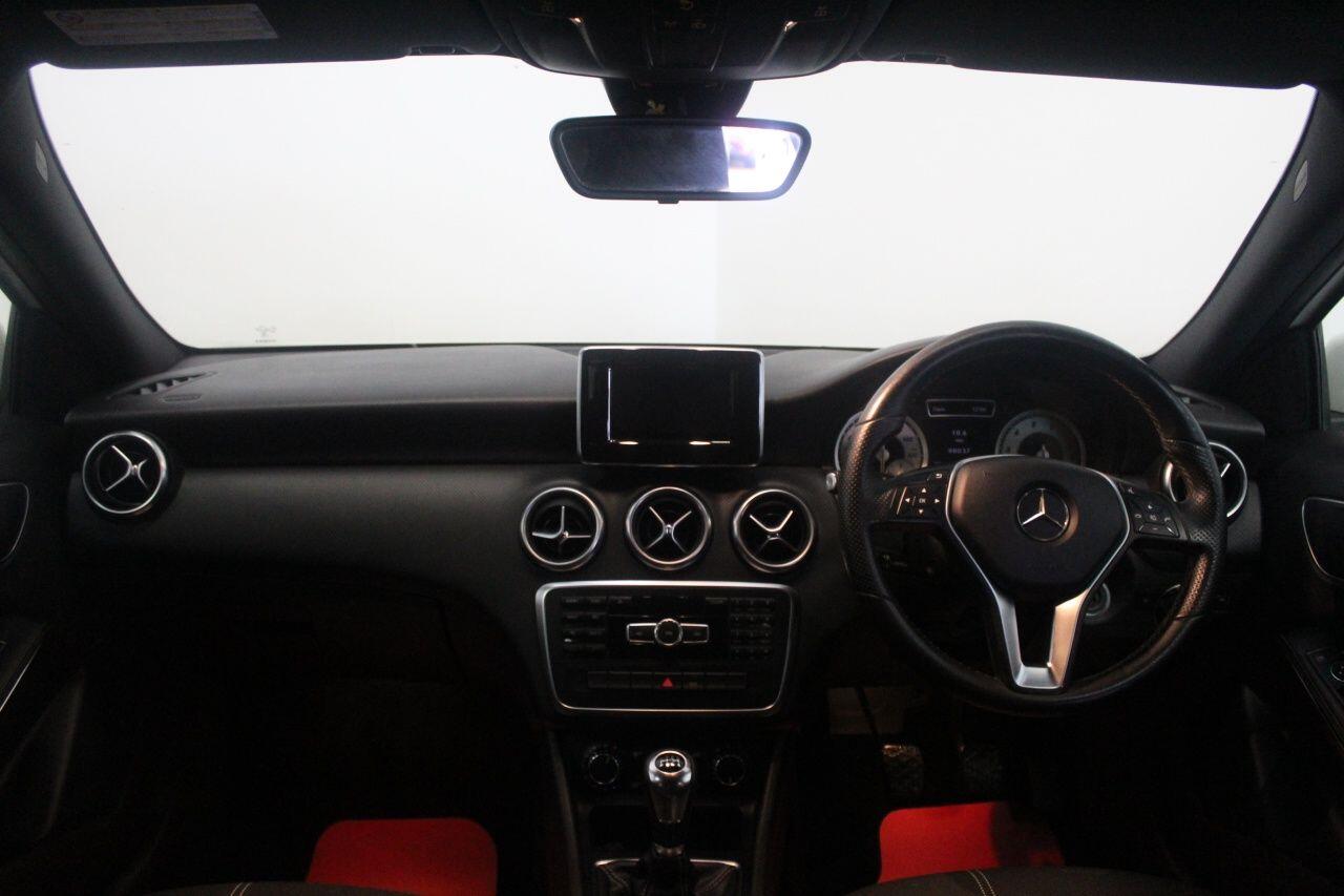 Mercedes-Benz A-Class view 26