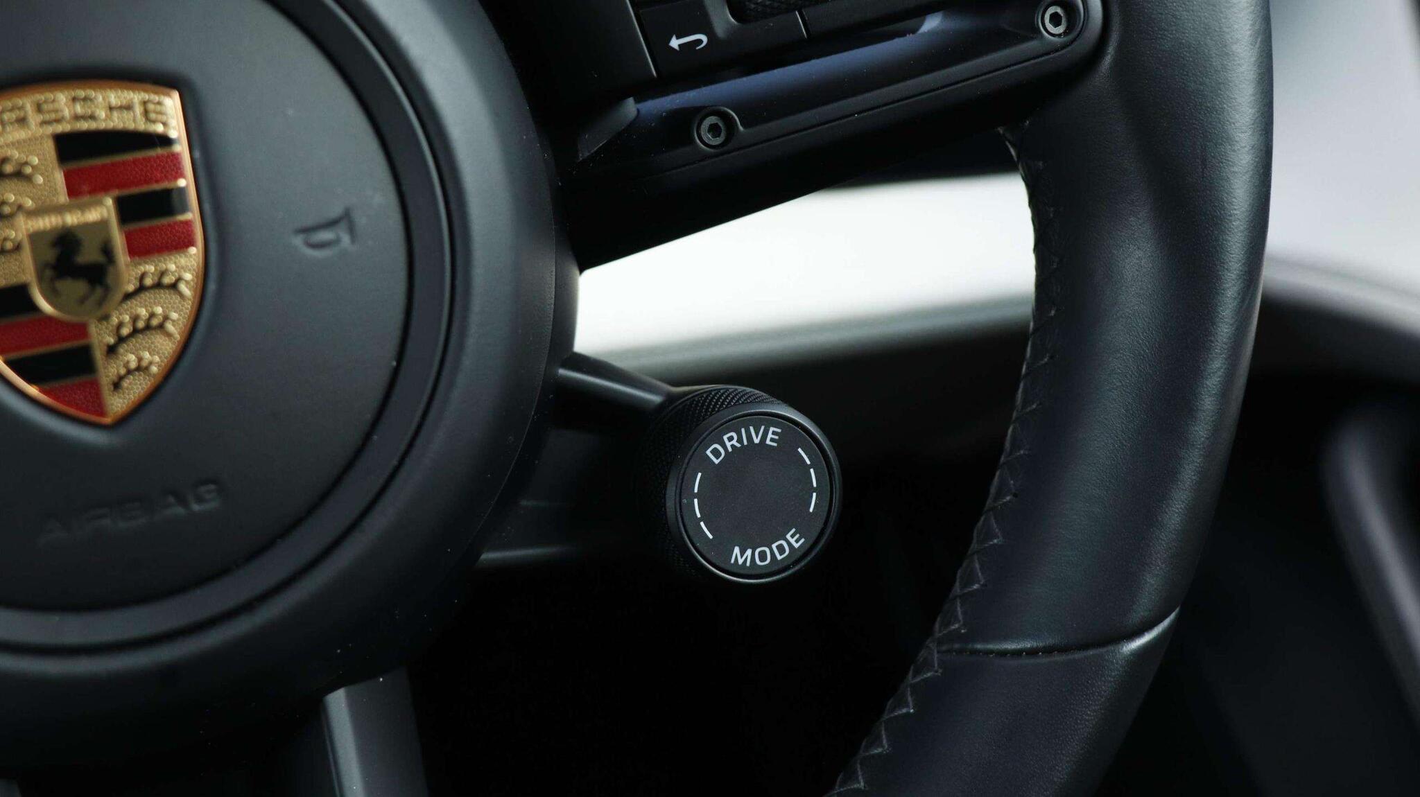 Porsche Taycan view 16