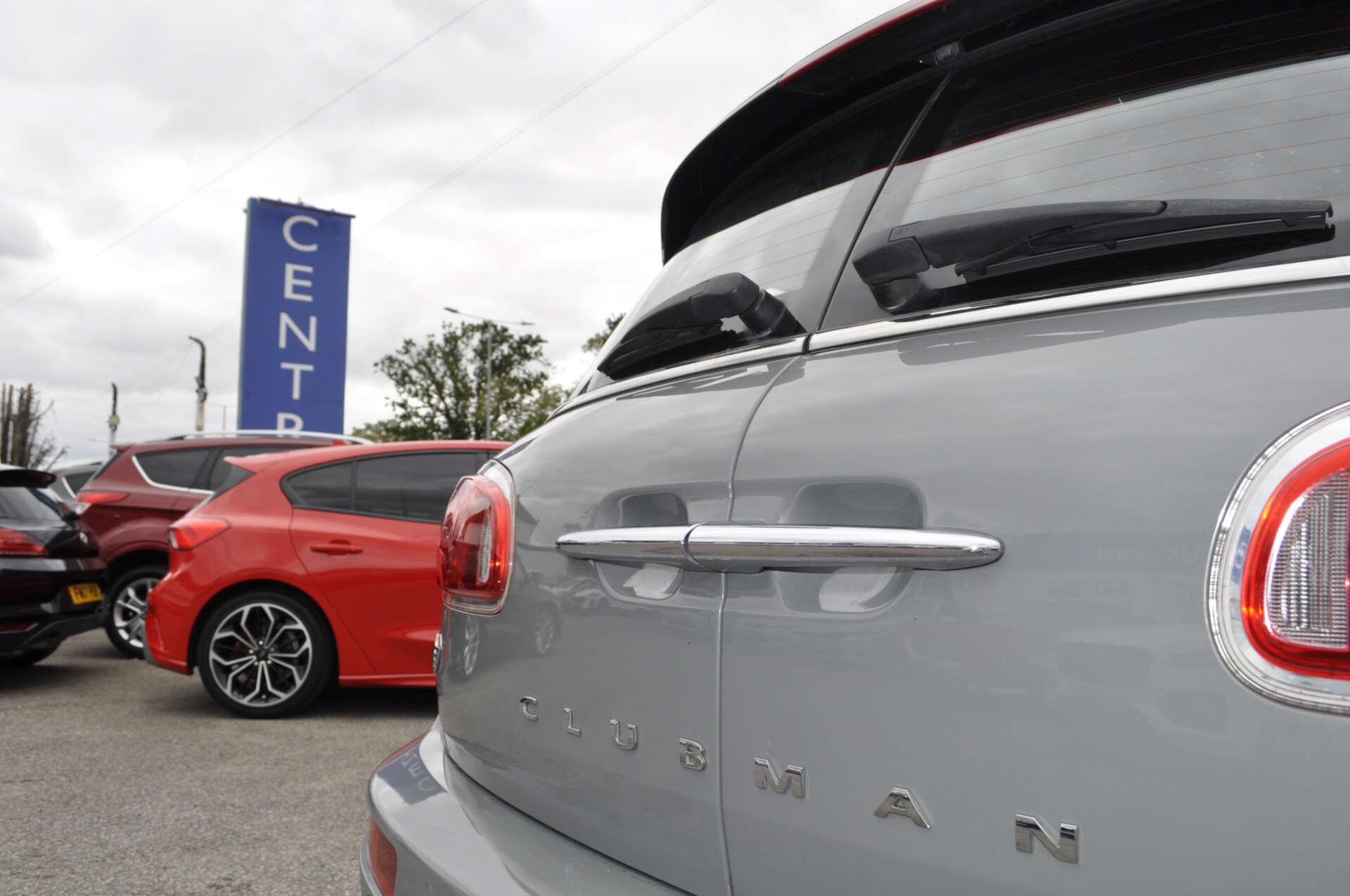Mini Clubman view 39