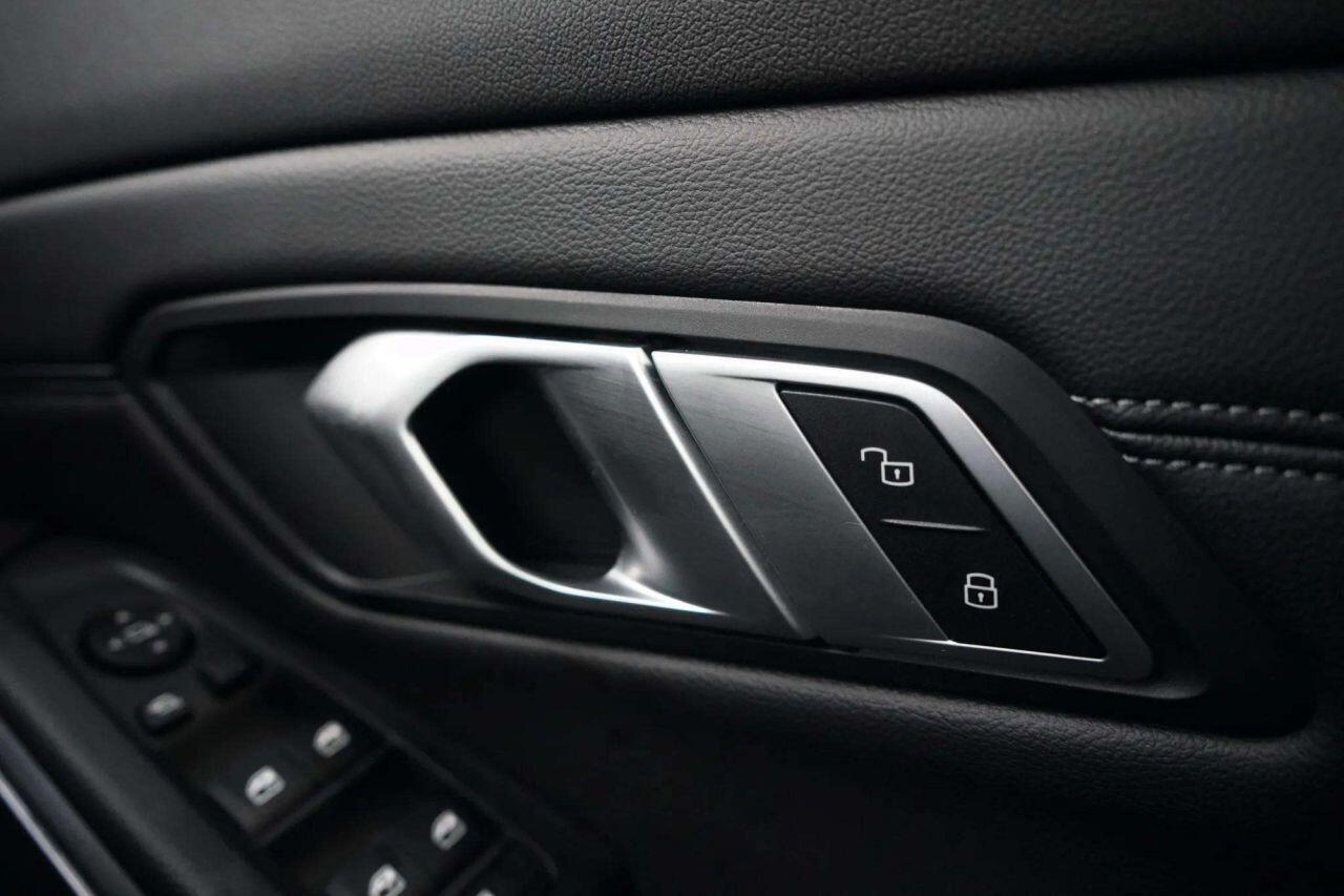 BMW 3 Series view 43