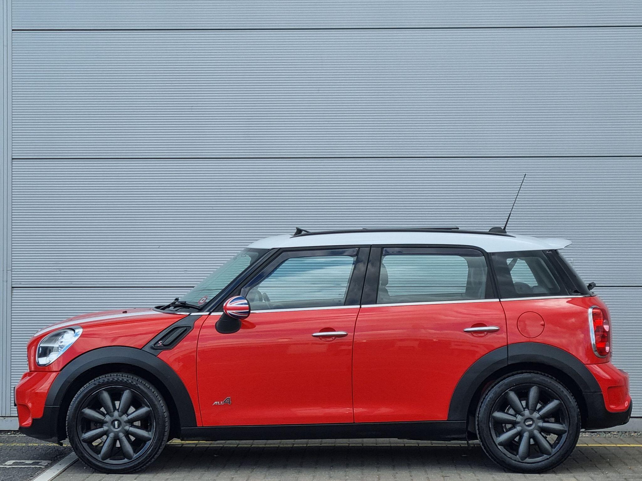 Mini Countryman view 9
