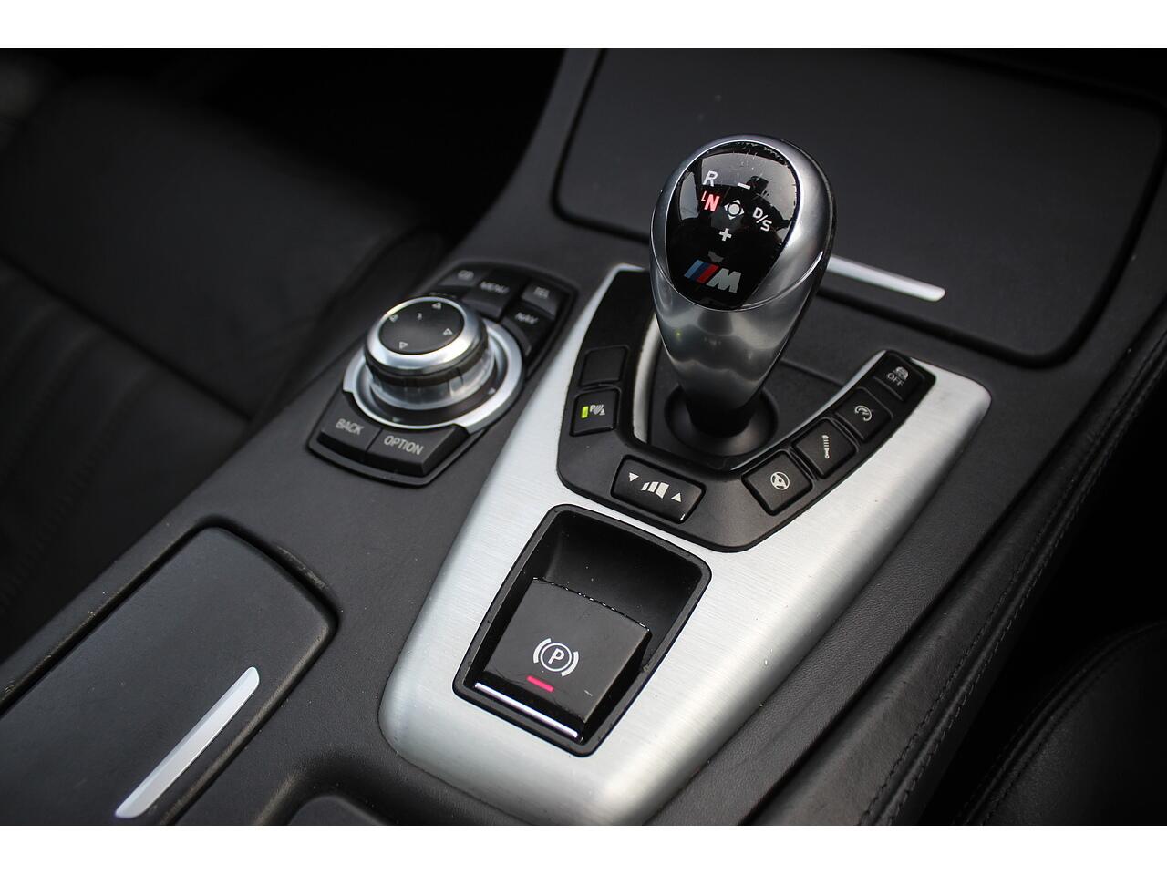 BMW M5 view 25