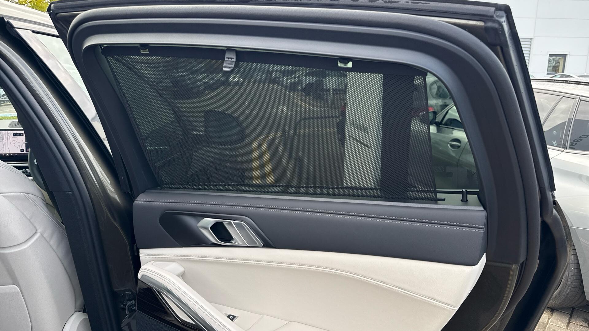 BMW X6 view 53