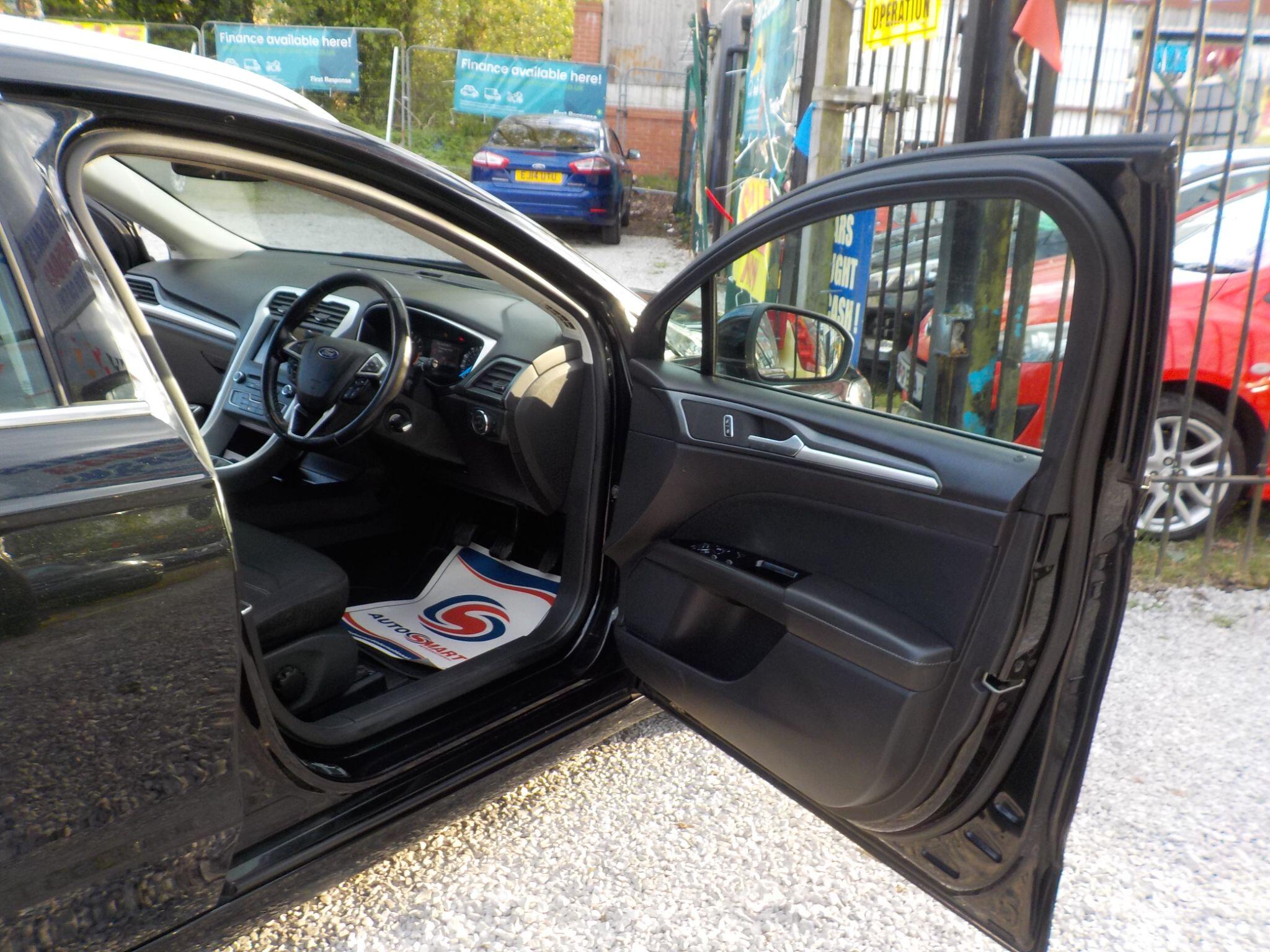 Ford Mondeo 2.0 TDCi ECOnetic Zetec Euro 6 (s/s) 5dr