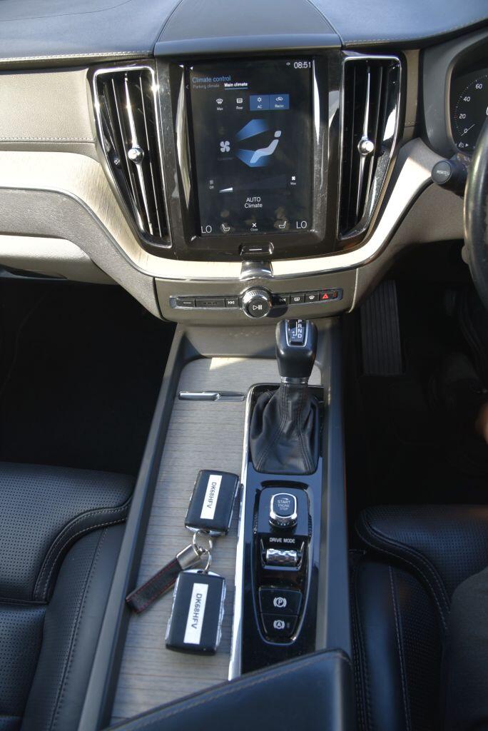Volvo XC60 view 36