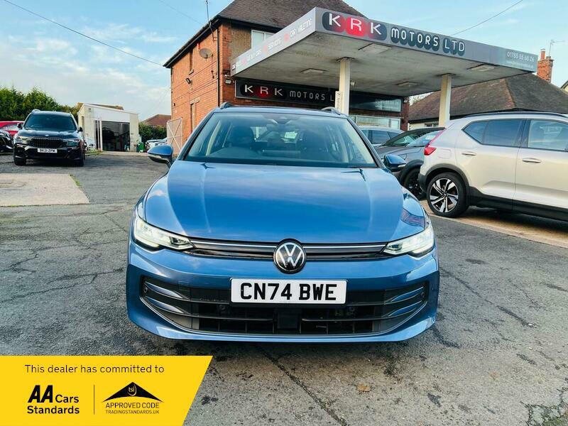 2025 Volkswagen Golf 1.5 TSI Life Euro 6 (s/s) 5dr • 2,100 miles image 2