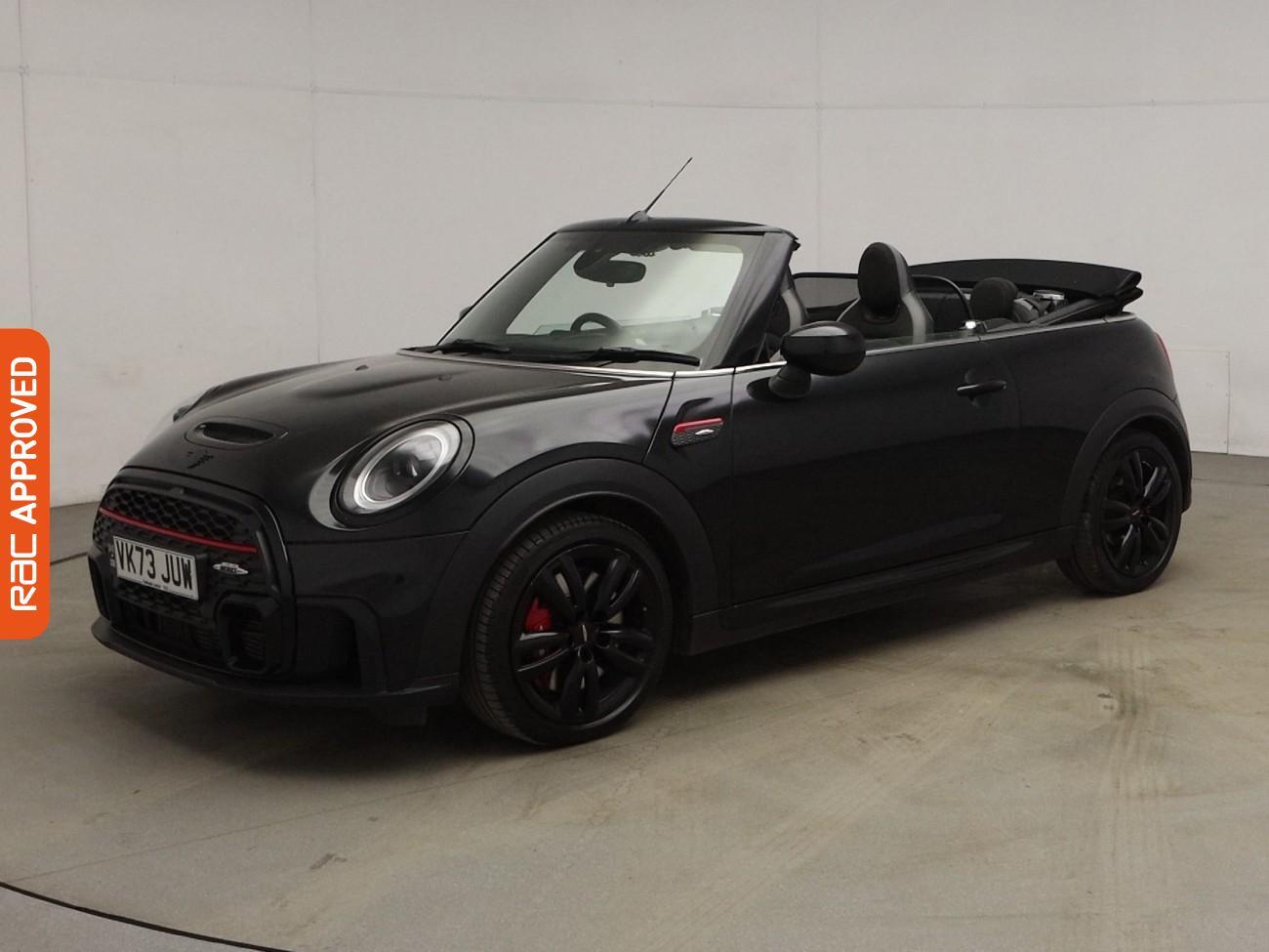 Mini Convertible view 29
