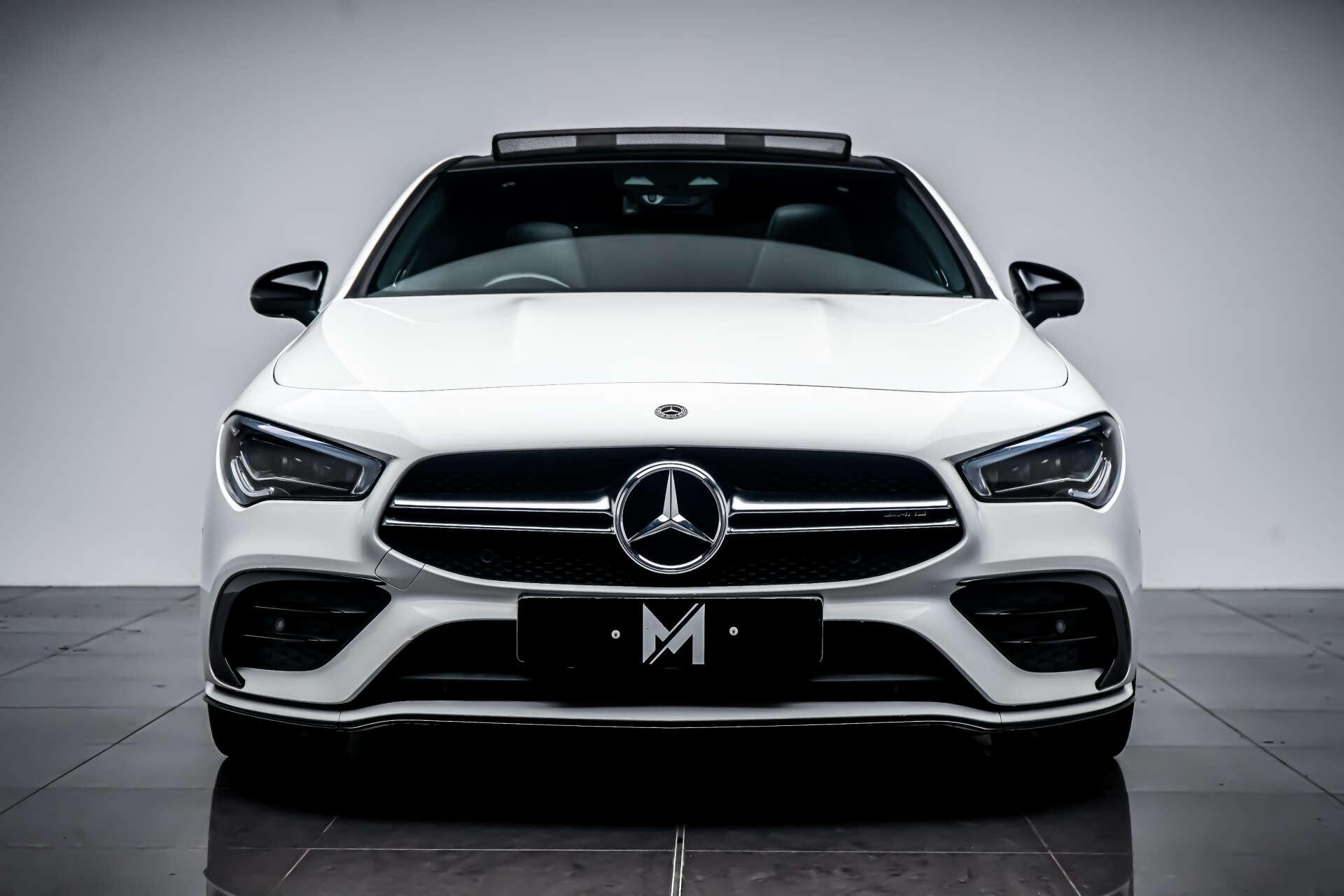 Mercedes-Benz CLA view 2