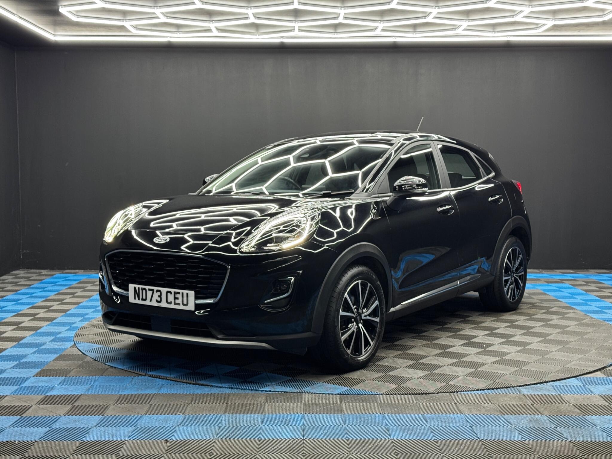 Ford Puma view 3