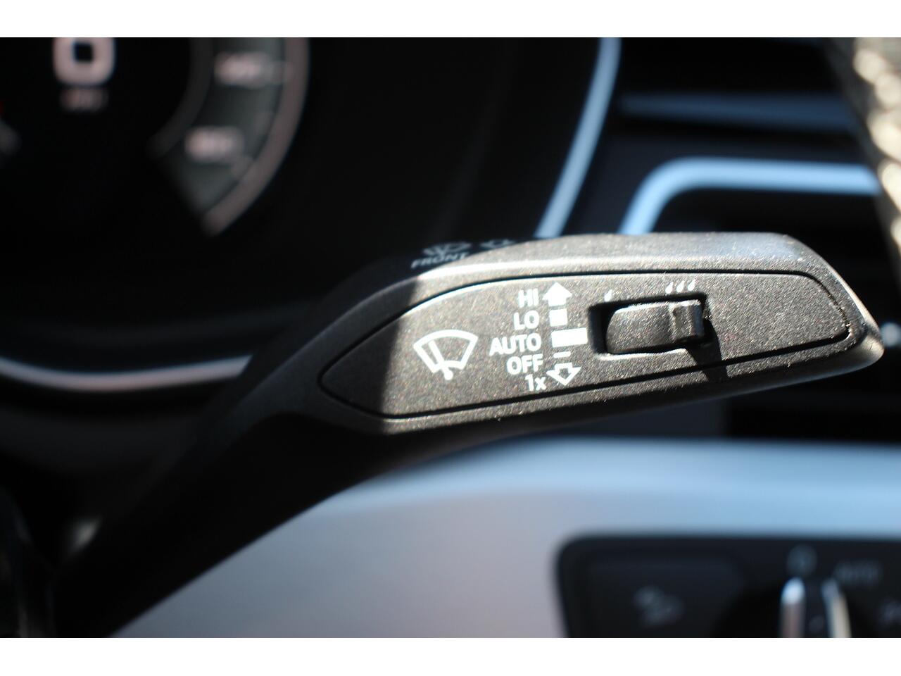 Audi A4 view 27