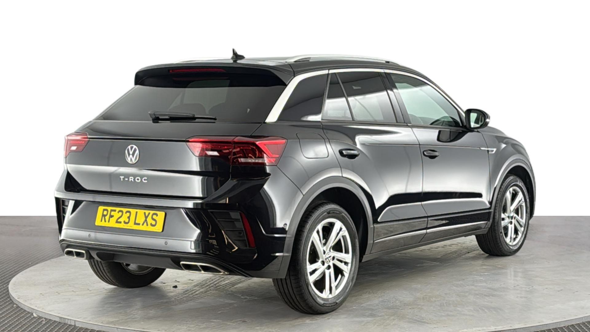 Volkswagen T-Roc view 4