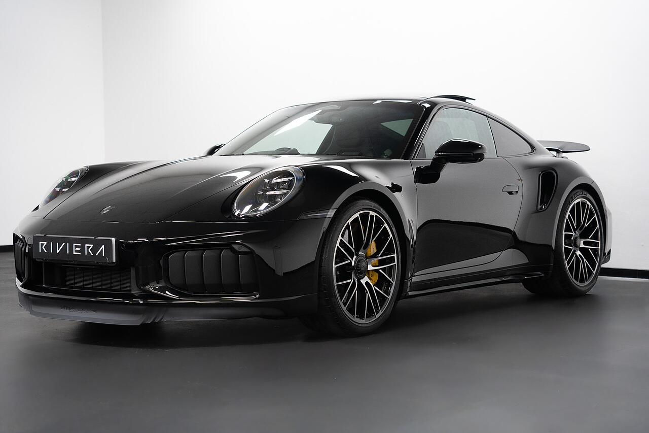 Porsche 911 view 25