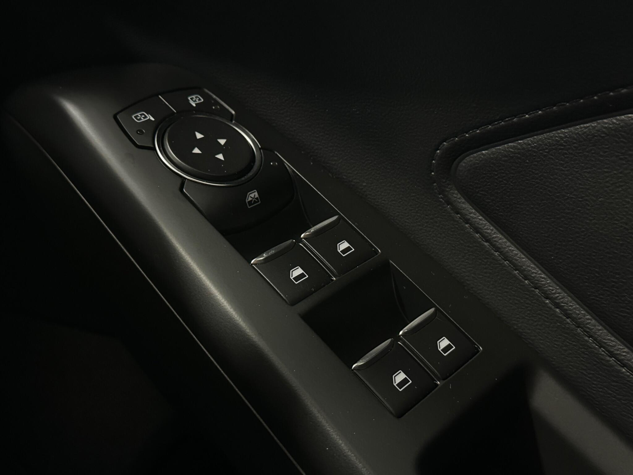 Ford Focus view 17