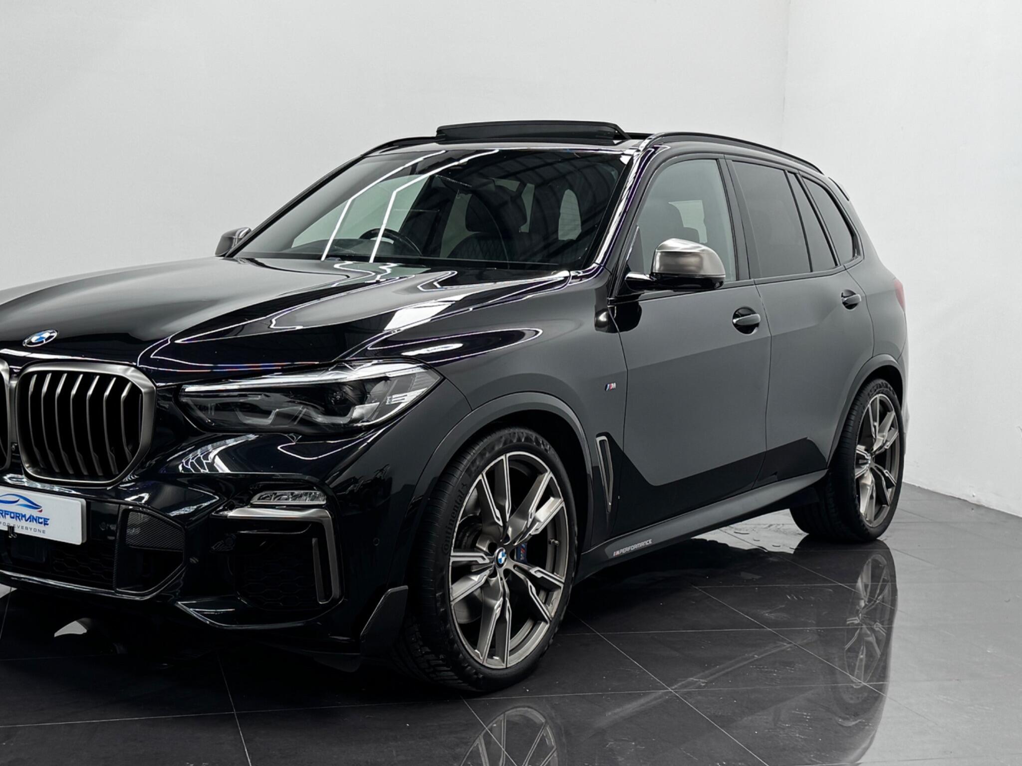 BMW X5 view 44