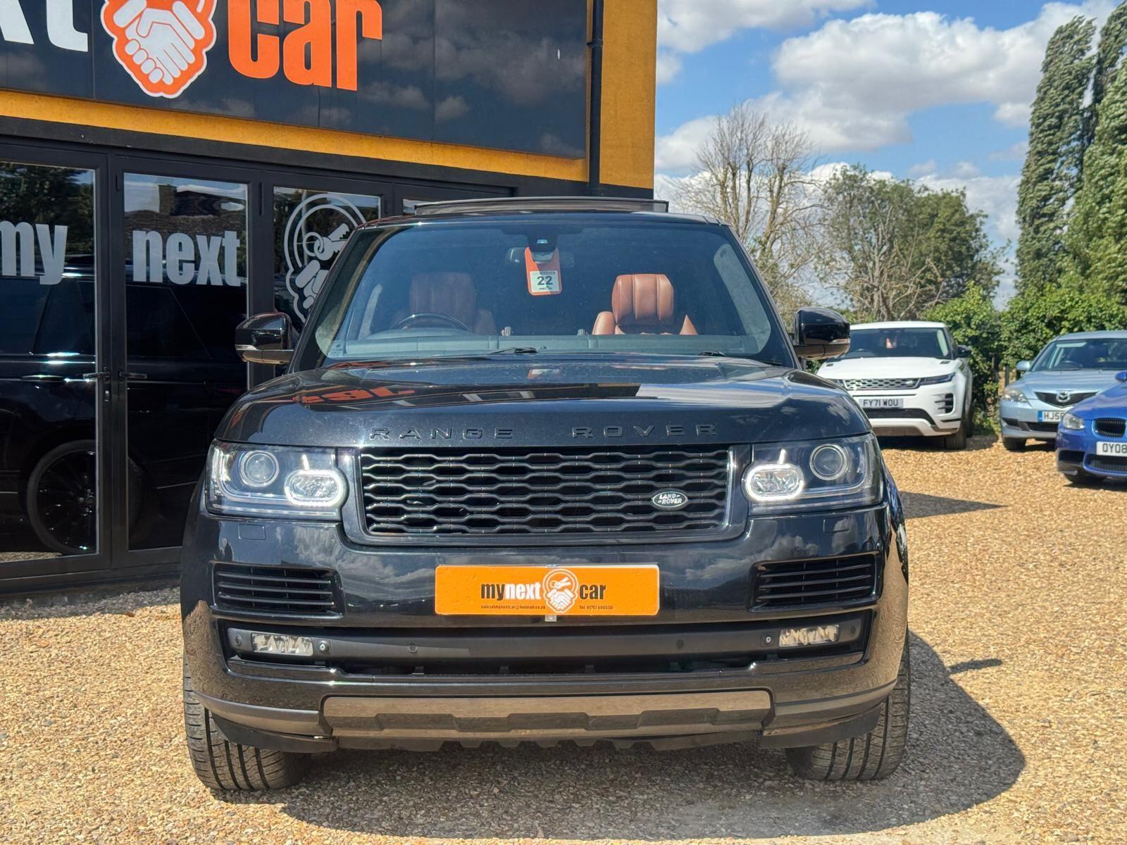 Land Rover Range Rover view 2