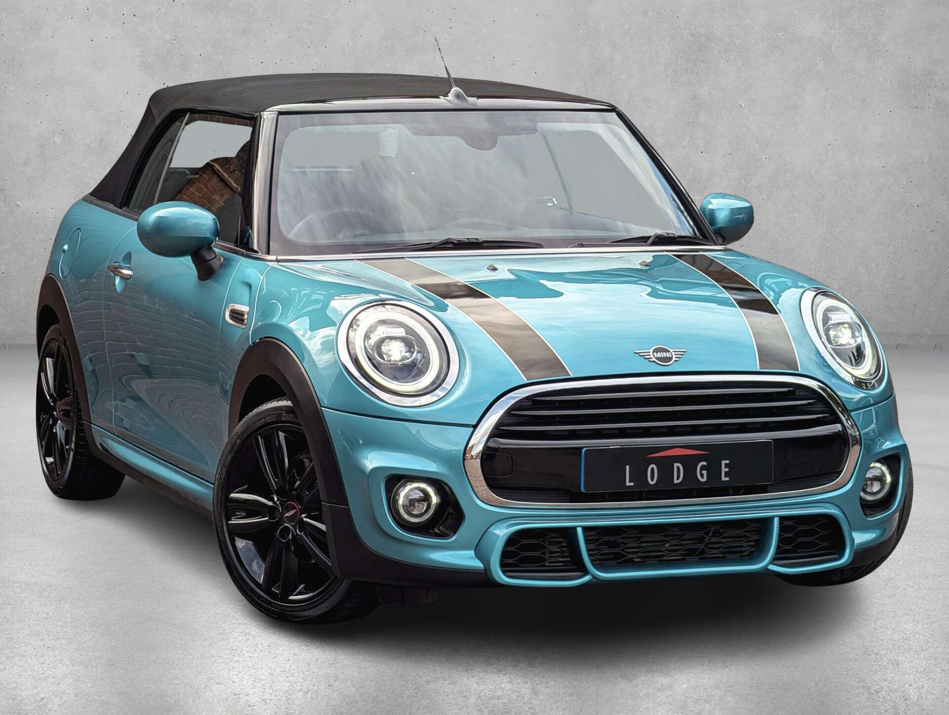 Mini Convertible view 9
