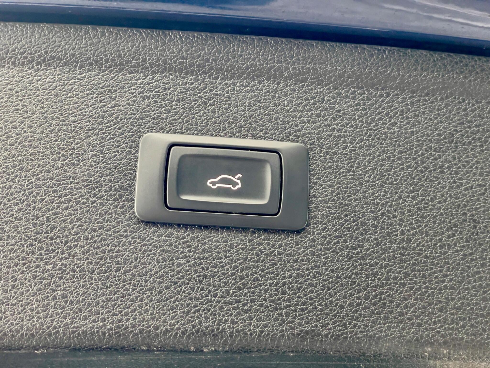 Audi Q5 view 43