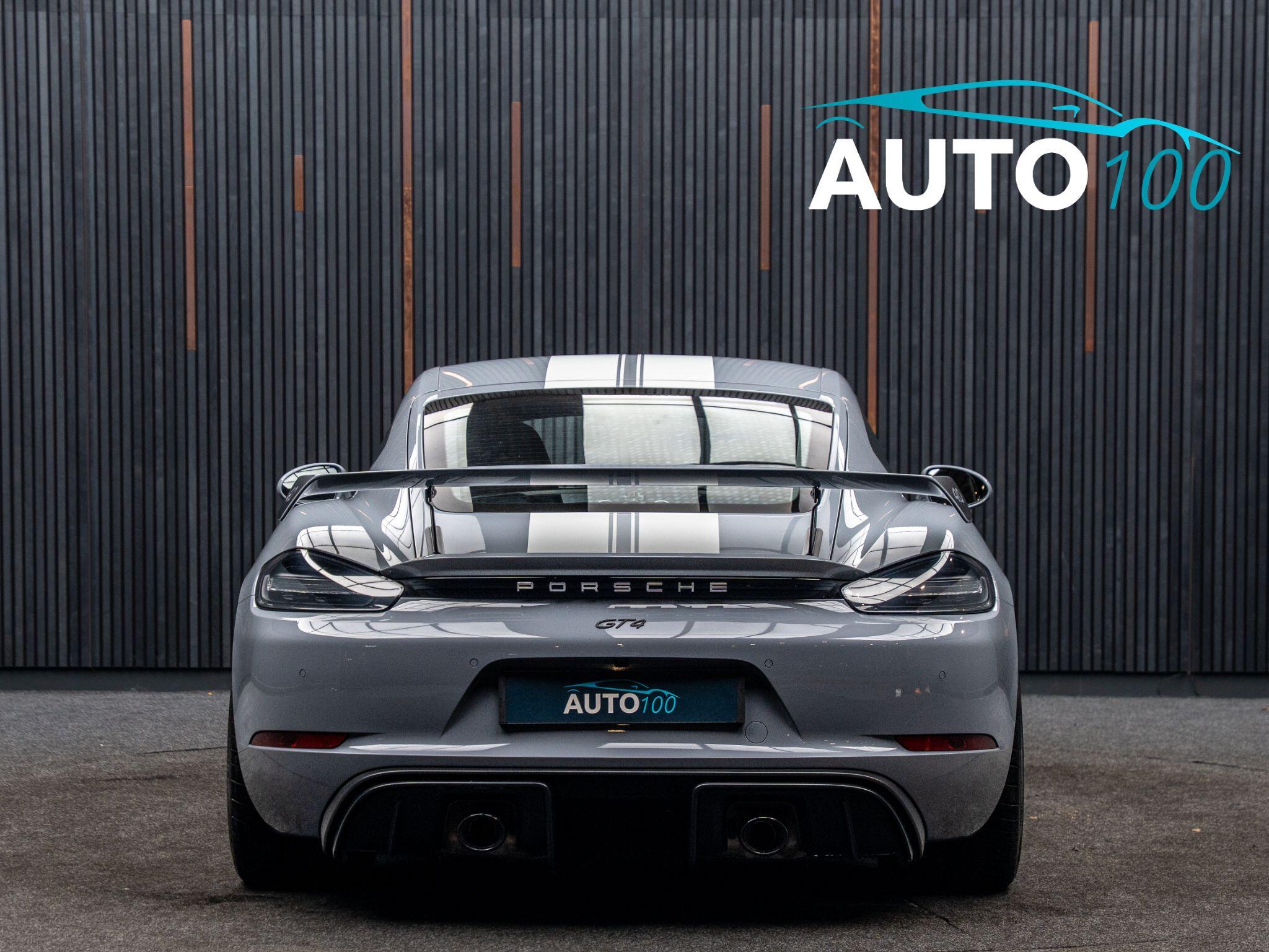 Porsche Cayman view 21