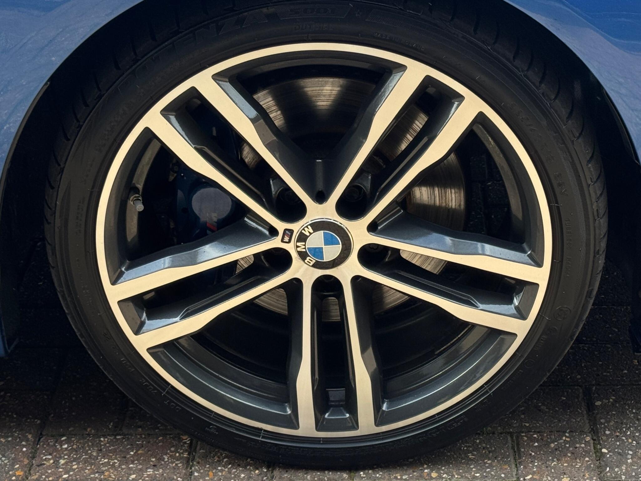 BMW 4 Series view 38