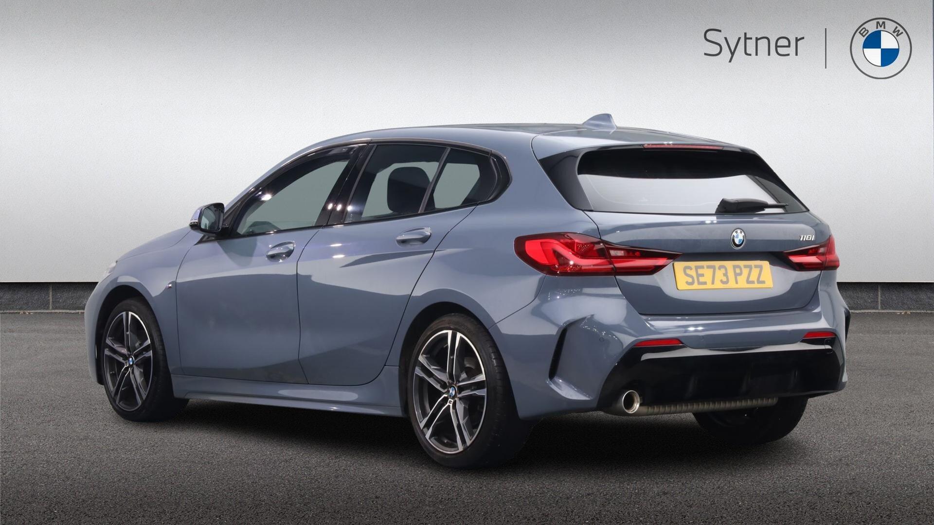 BMW 1 Series view 2